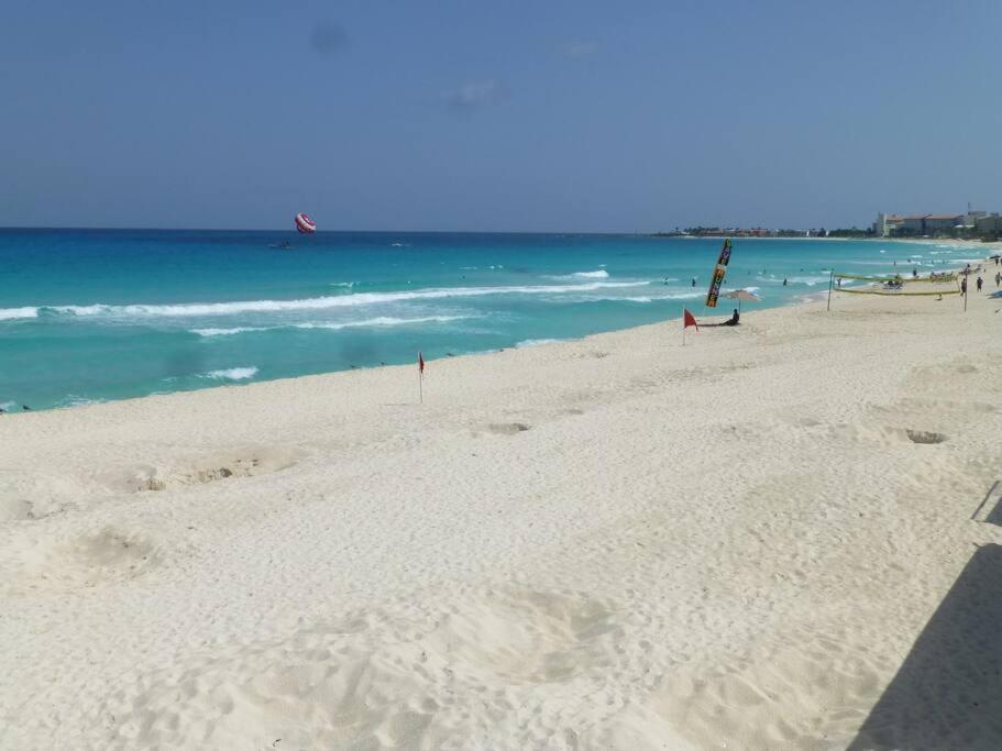 Great Price, Beautiful Beach And Pool, 1 Bedroom カンクン エクステリア 写真